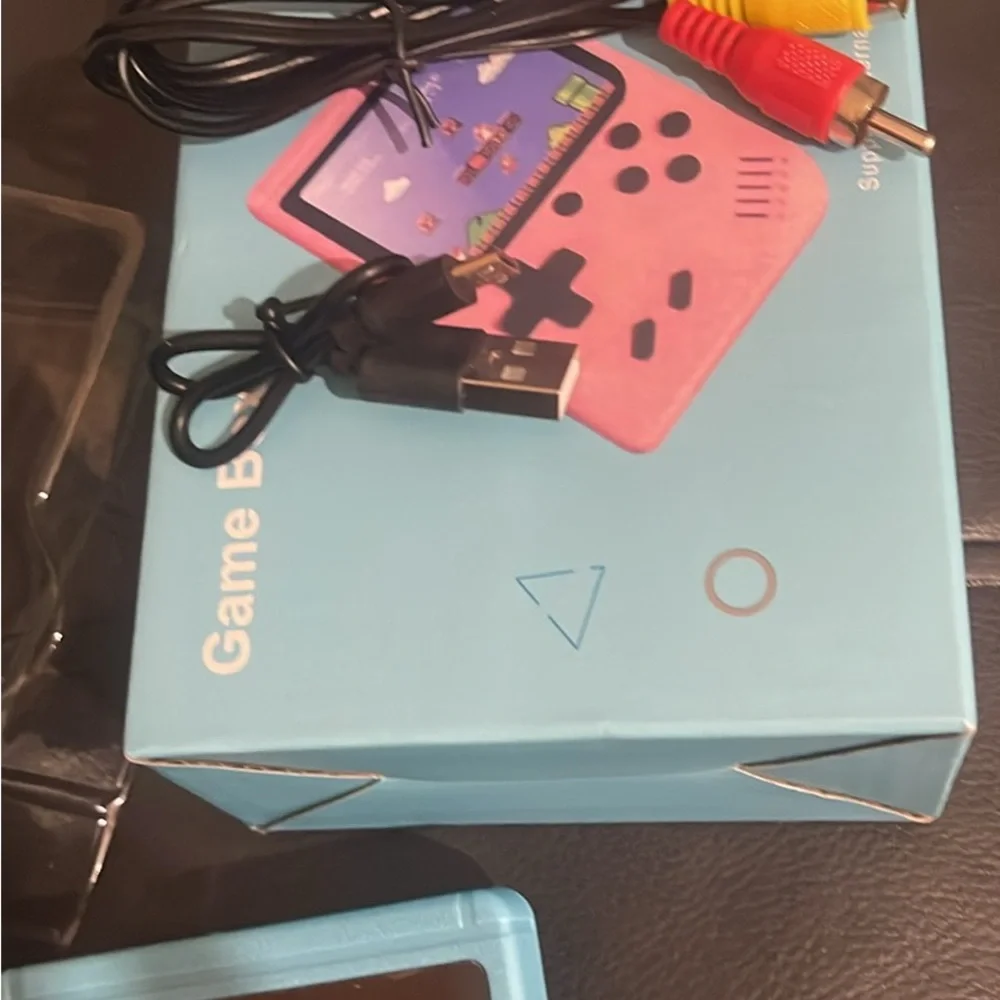 Portable Blue Gaming Console over 500 classic games. - Picture 3 of 5